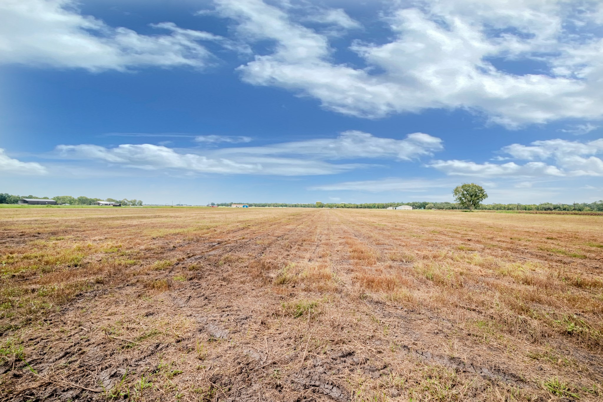 2 Charlie Meyer Road Damon, TX 77430 - Photo 14 of 38 a view of an ocean and beach