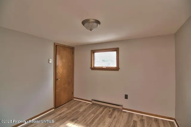 $1,200 | 154 Parsonage Street, Pittston, PA 18640