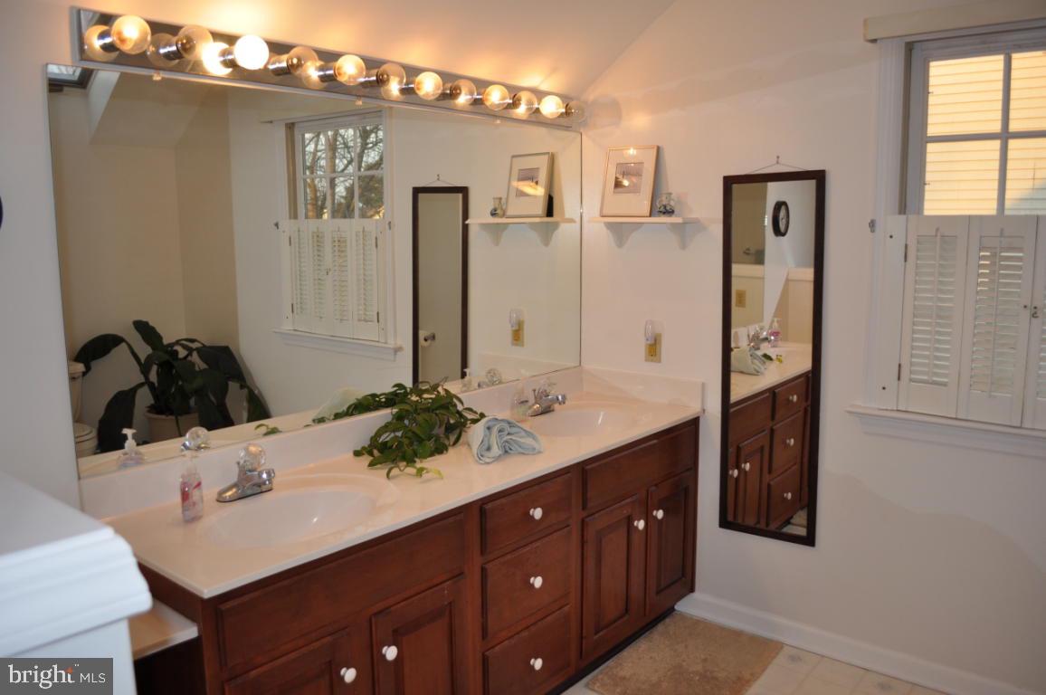 131 Chelsea Loop Lancaster, PA 17602 - Photo 22 of 40 Gallery Image 22
