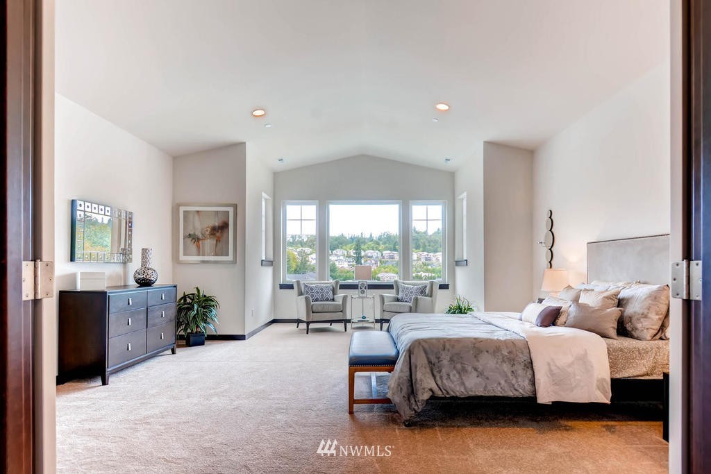 10137 Northeast 147th Street Bothell, WA 98011 - Photo 13 of 25 Gallery Image 13