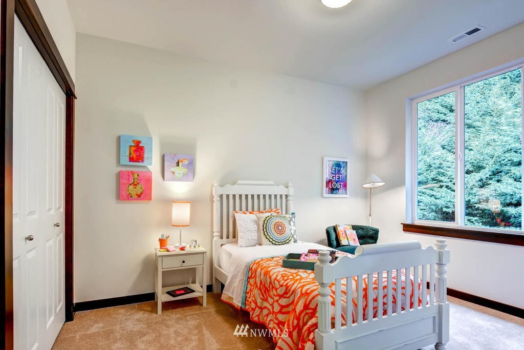 10137 Northeast 147th Street Bothell, WA 98011 - Photo 17 of 25 Gallery Image 17