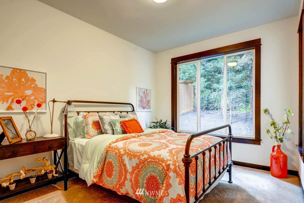 10137 Northeast 147th Street Bothell, WA 98011 - Photo 22 of 25 Gallery Image 22