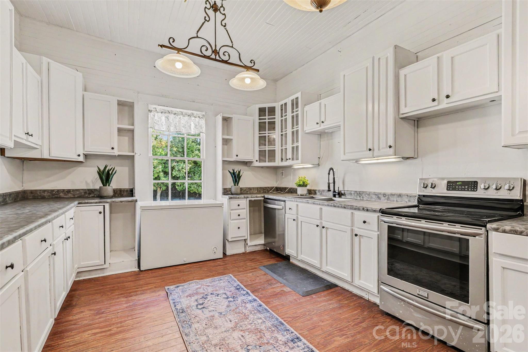 107 Hinton Street Chester, SC 29706 - Photo 13 of 39