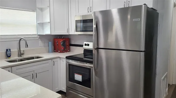 $1,650 | 1421 East 108th Avenue, Unit A, Tampa, FL 33612