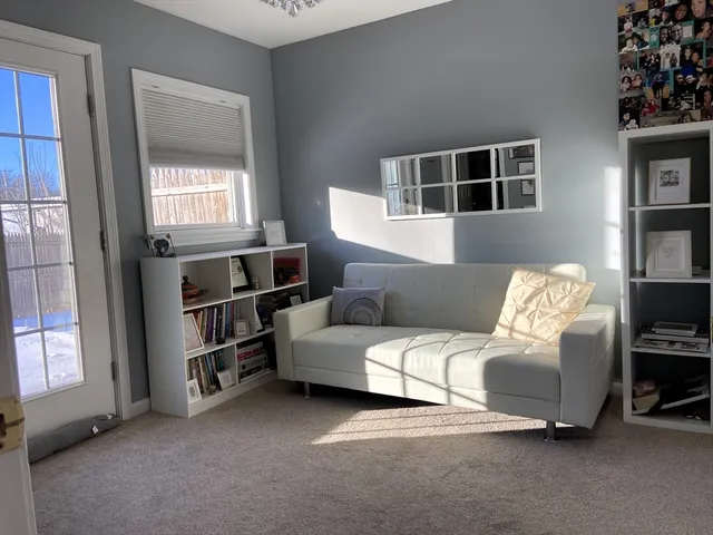 $2,000 | 20 Maine Avenue, Unit 20, Easthampton, MA 01027