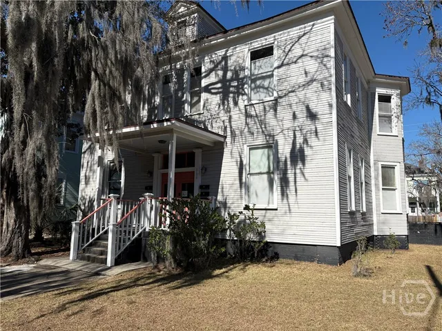 $2,200 | 836 East Henry Street, Unit C, Savannah, GA 31401