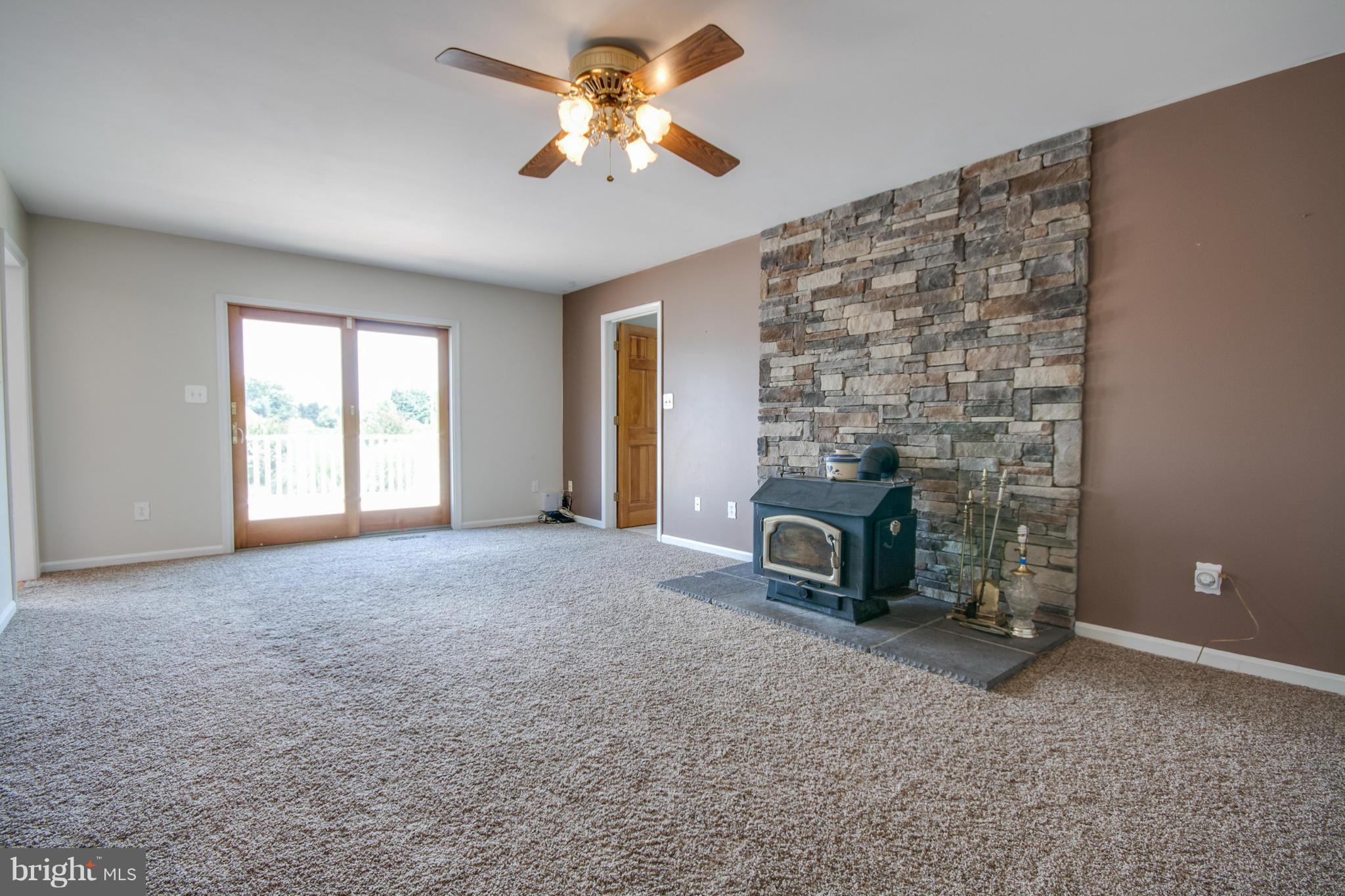 5758 Little Road Lothian, MD 20711 - Photo 11 of 30 Family Room