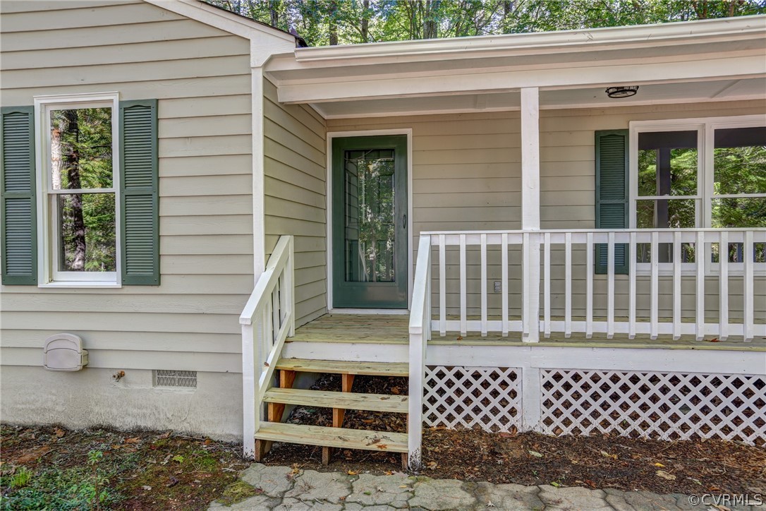 1709 Sheppard Town Road Crozier, VA 23039 - Photo 3 of 31 Gallery Image 3
