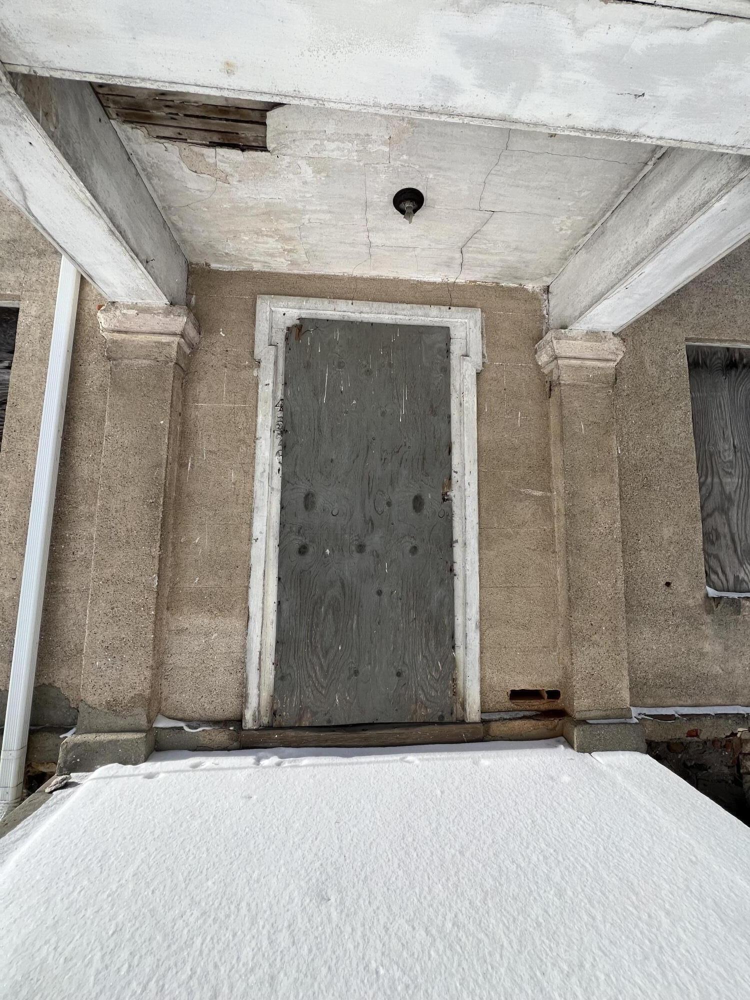 4576 Ann Arbor-Saline Road Ann Arbor, MI 48103 - Photo 4 of 6 IMG_1184