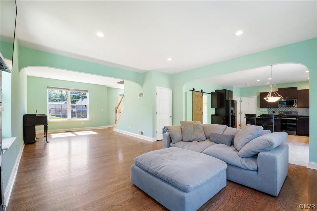 5679 Clauser Road Orefield, PA 18069 - Photo 16 of 47 Gallery Image 16