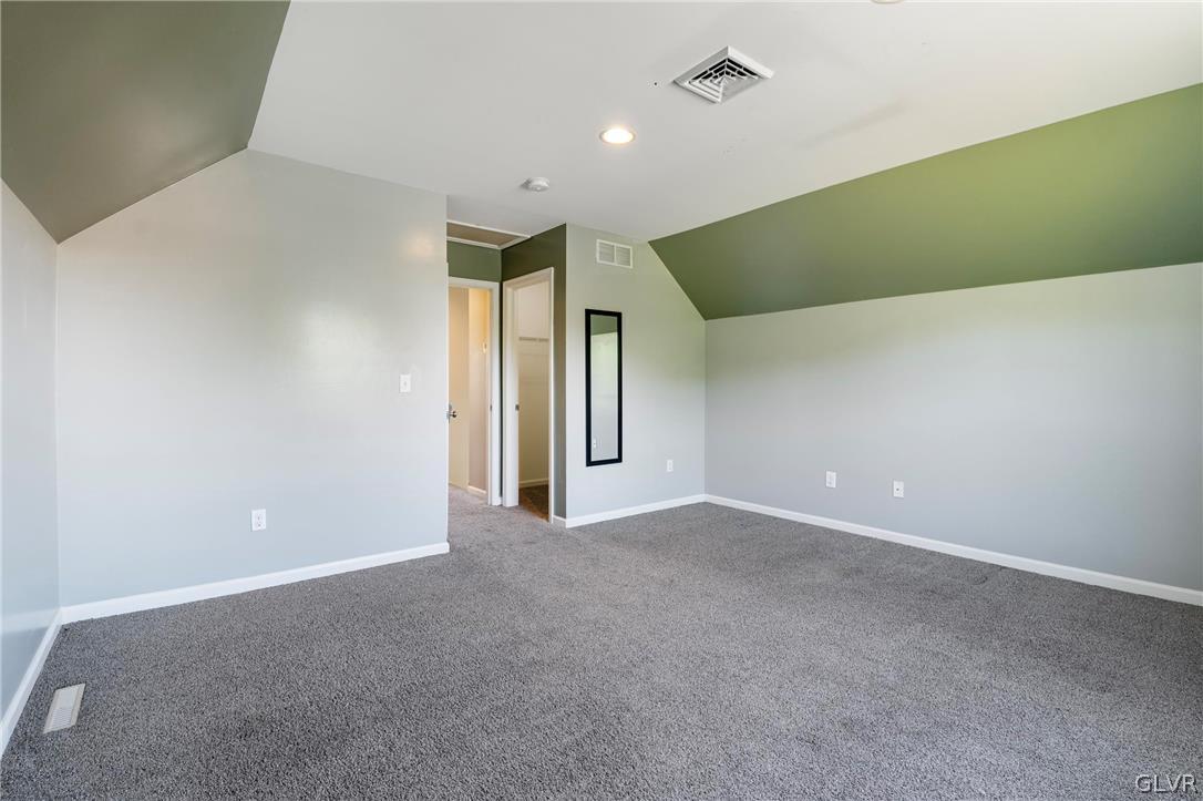 5679 Clauser Road Orefield, PA 18069 - Photo 29 of 47 Gallery Image 29