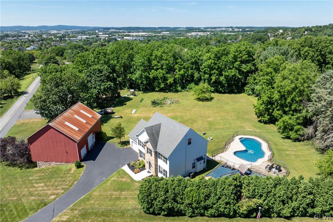 5679 Clauser Road Orefield, PA 18069 - Photo 3 of 47 Gallery Image 3