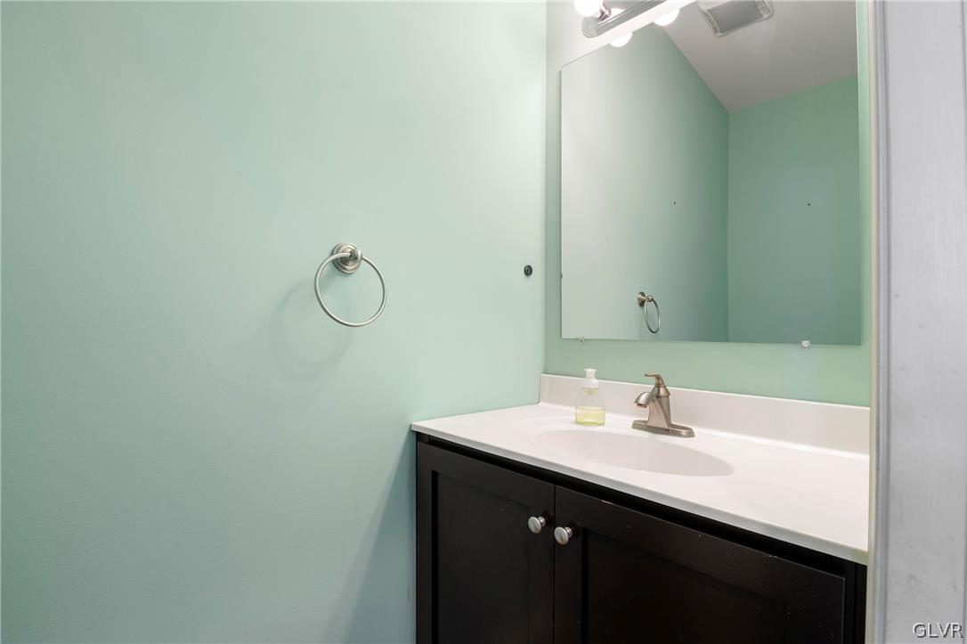 5679 Clauser Road Orefield, PA 18069 - Photo 33 of 47 Gallery Image 33