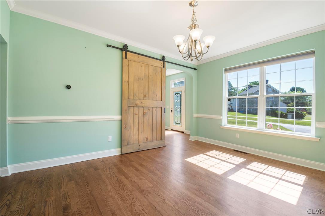 5679 Clauser Road Orefield, PA 18069 - Photo 7 of 47 Gallery Image 7