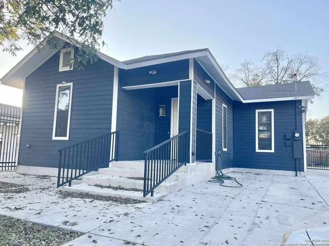 $2,500 | 451 Oak Street, San Antonio, TX 78215