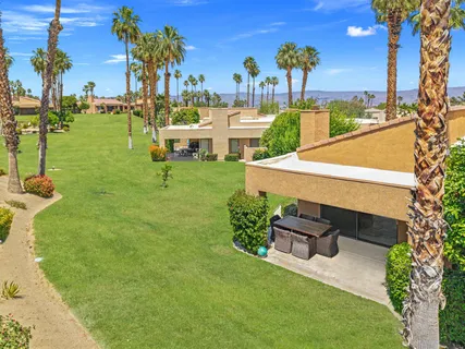 $685,000 | 49271 Mariposa Drive, Palm Desert, CA 92260