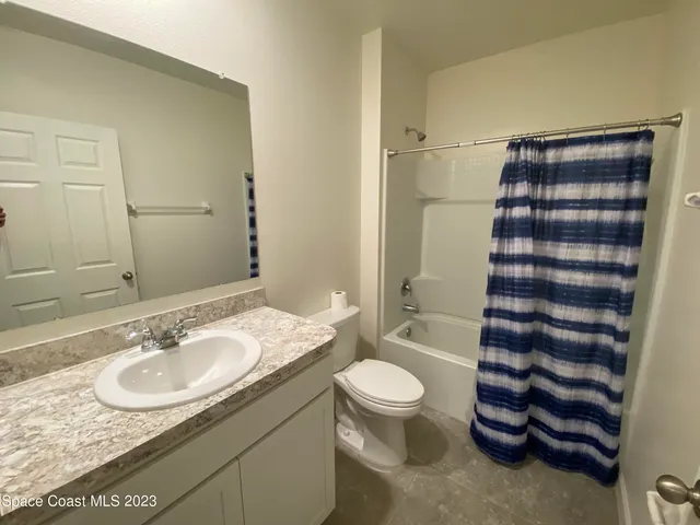 $2,095 | 510 Old Country Rd S East, Palm Bay, FL 32909