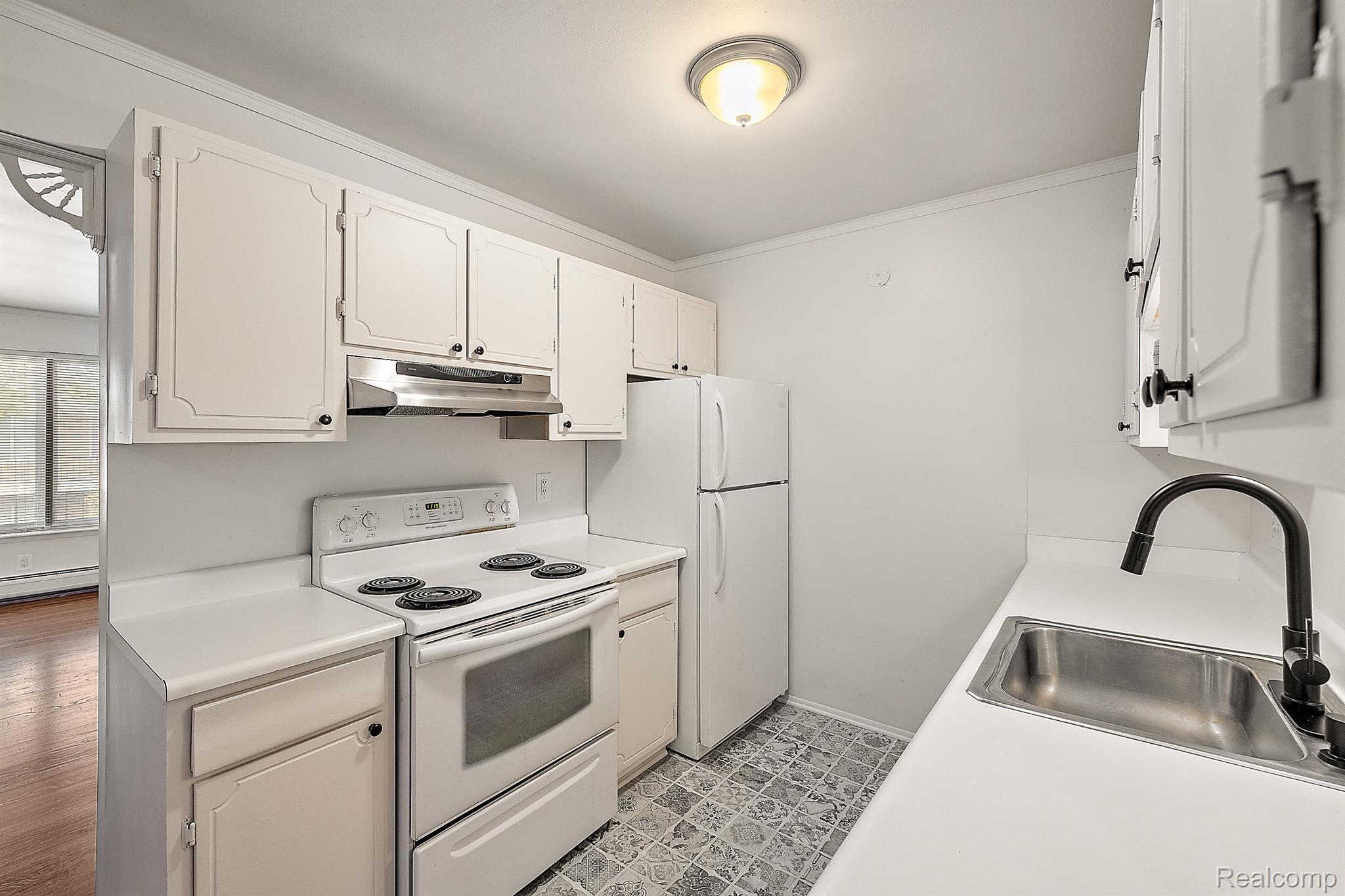 25301 Five Mile Road, Unit 208 Redford, MI 48239 - Photo 14 of 18 Gallery Image 14