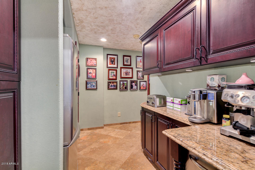 12577 North Hexcel Road Florence, AZ 85132 - Photo 13 of 35 Kitchen