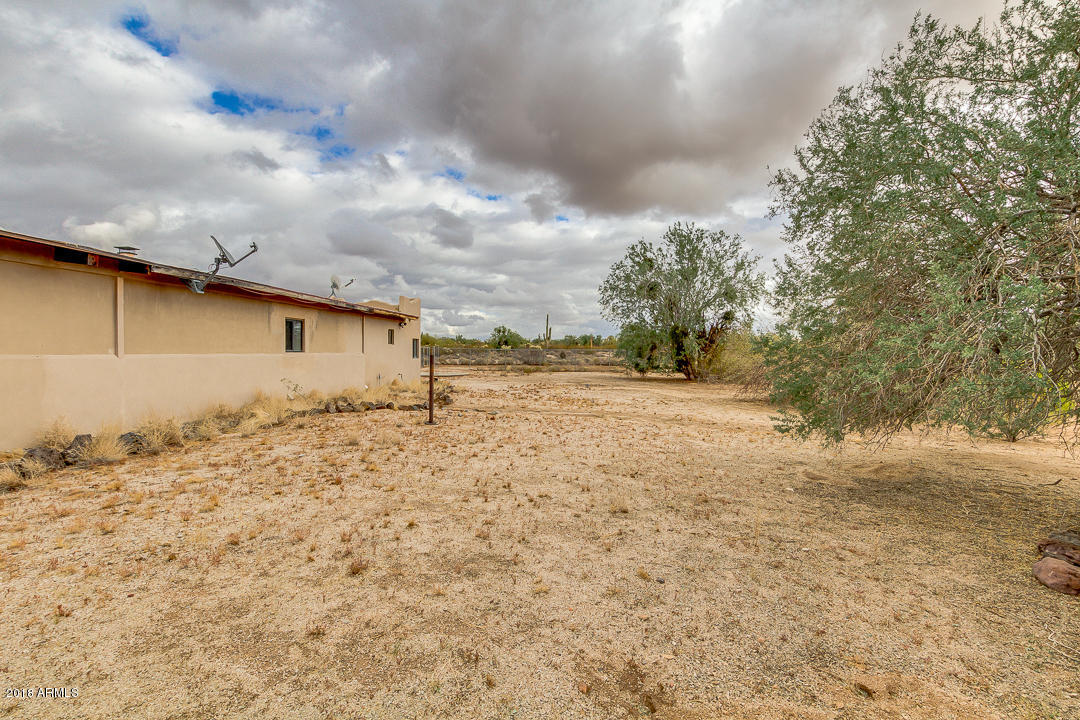 12577 North Hexcel Road Florence, AZ 85132 - Photo 30 of 35 Yard