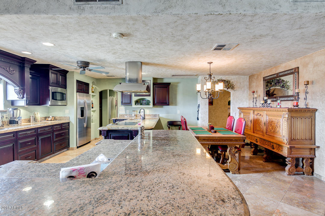 12577 North Hexcel Road Florence, AZ 85132 - Photo 9 of 35 Kitchen