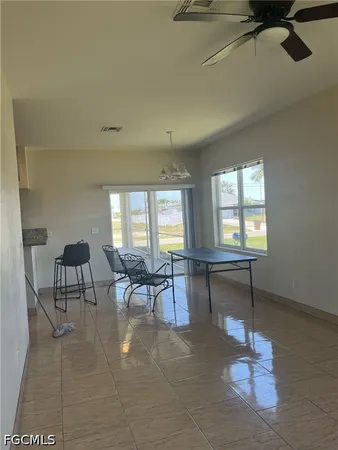 $2,000 | 17 Northeast 11th Lane, Cape Coral, FL 33909