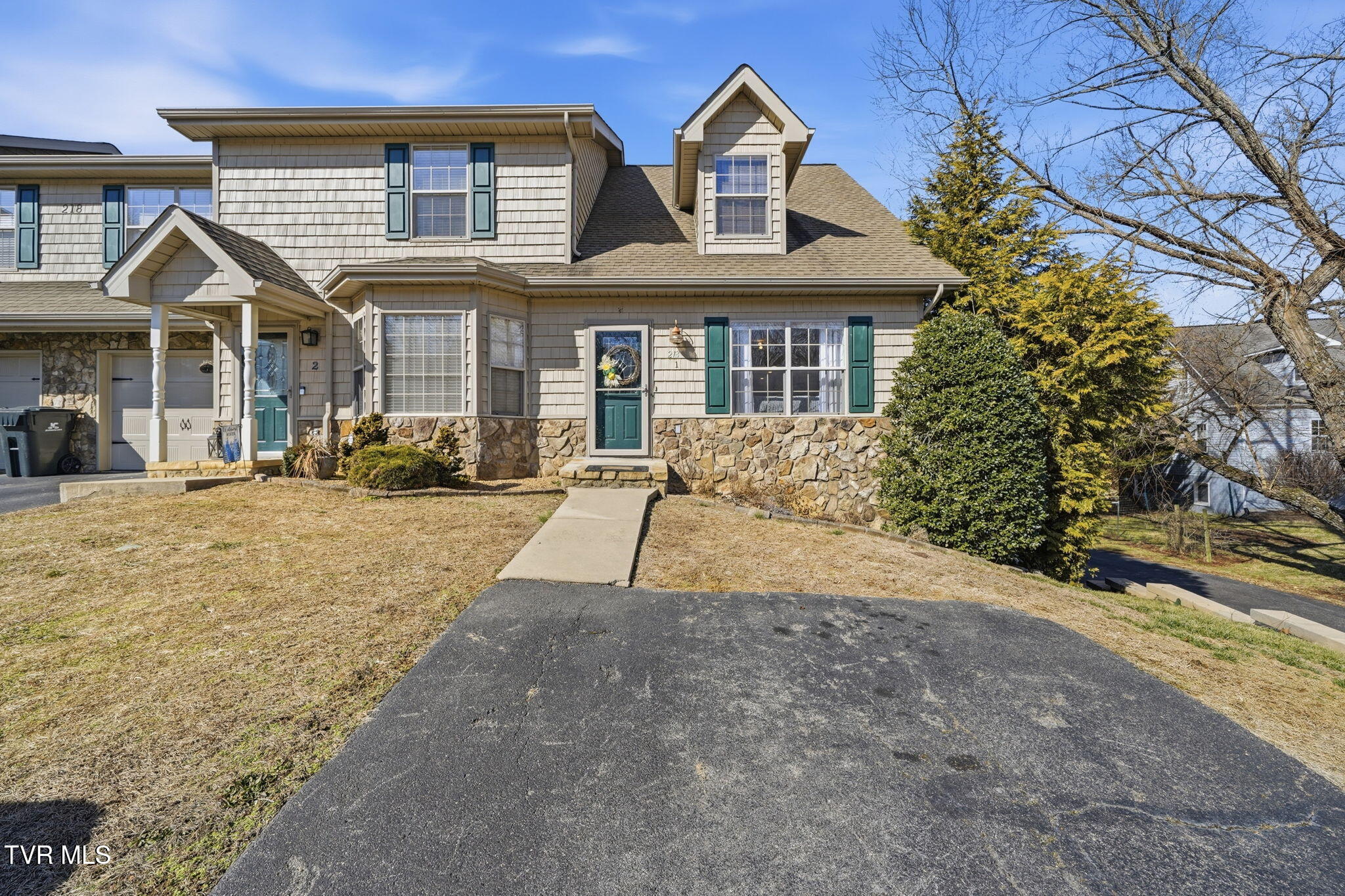 1-web-or-mls-016_JH 20260214-176