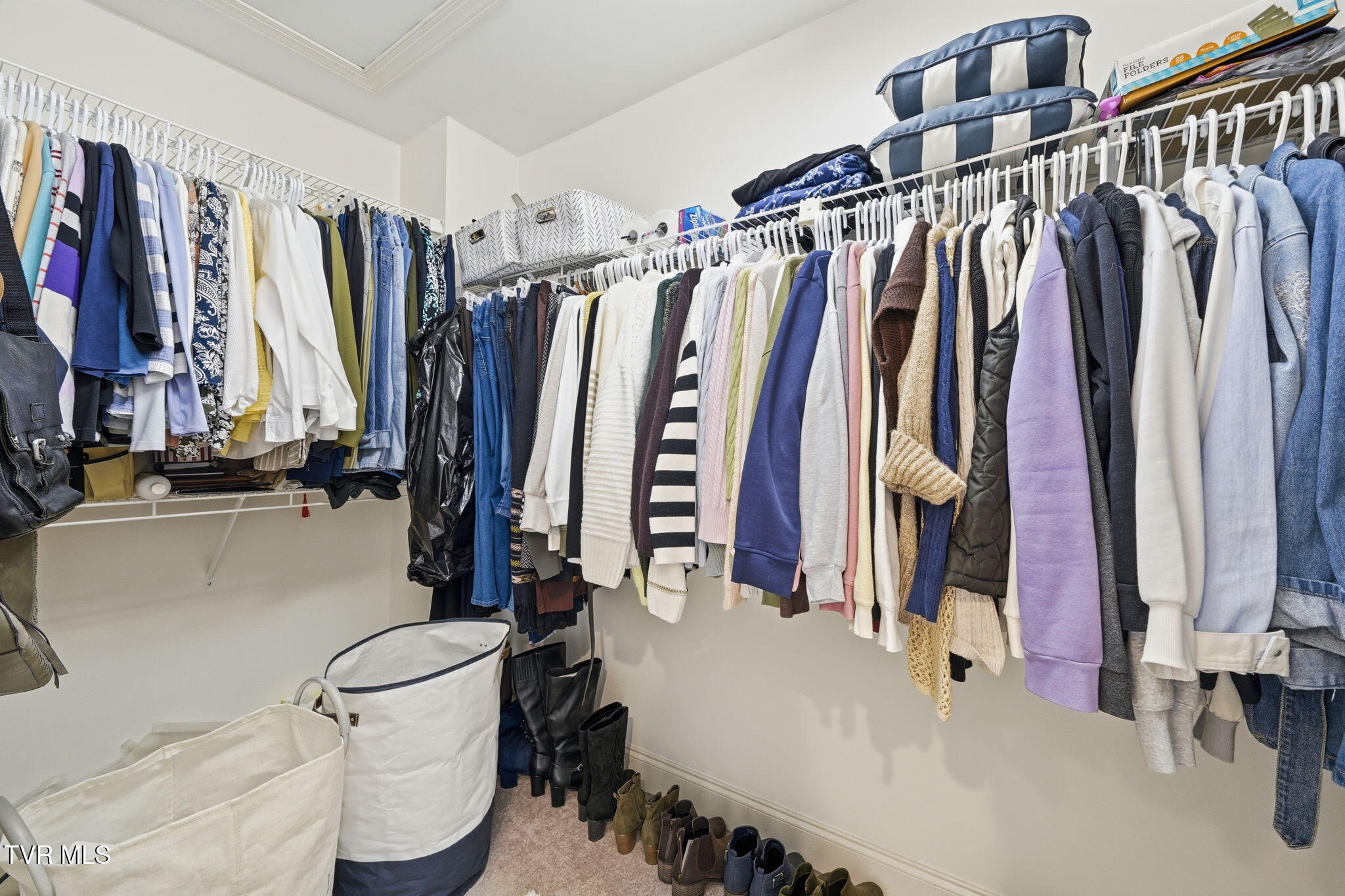 218 Cedar Creek Road, Unit 1 Johnson City, TN 37615 - Photo 11 of 20 13-web-or-mls-015_JH 20260214-171