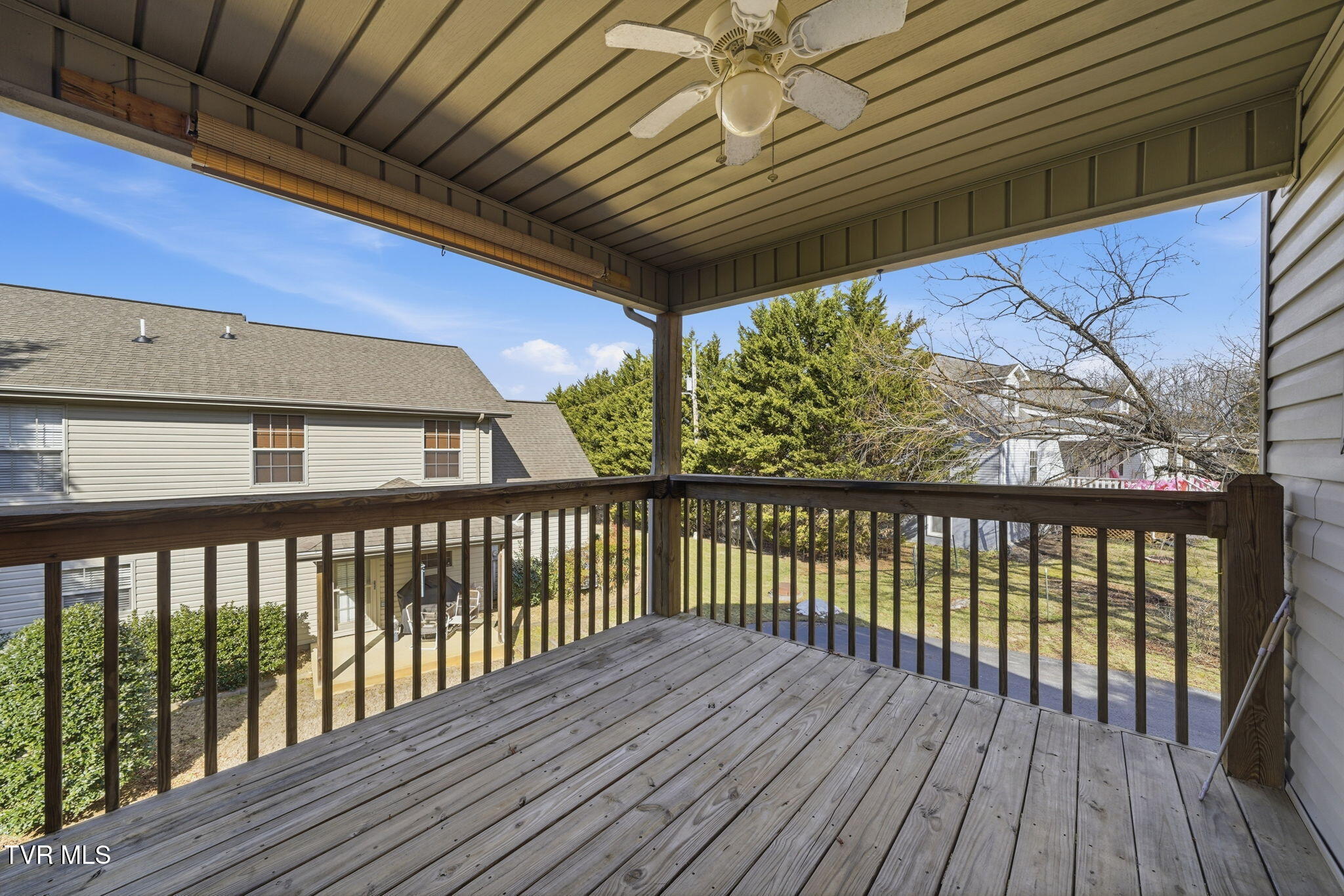 218 Cedar Creek Road, Unit 1 Johnson City, TN 37615 - Photo 15 of 20 19-web-or-mls-007_JH 20260214-126