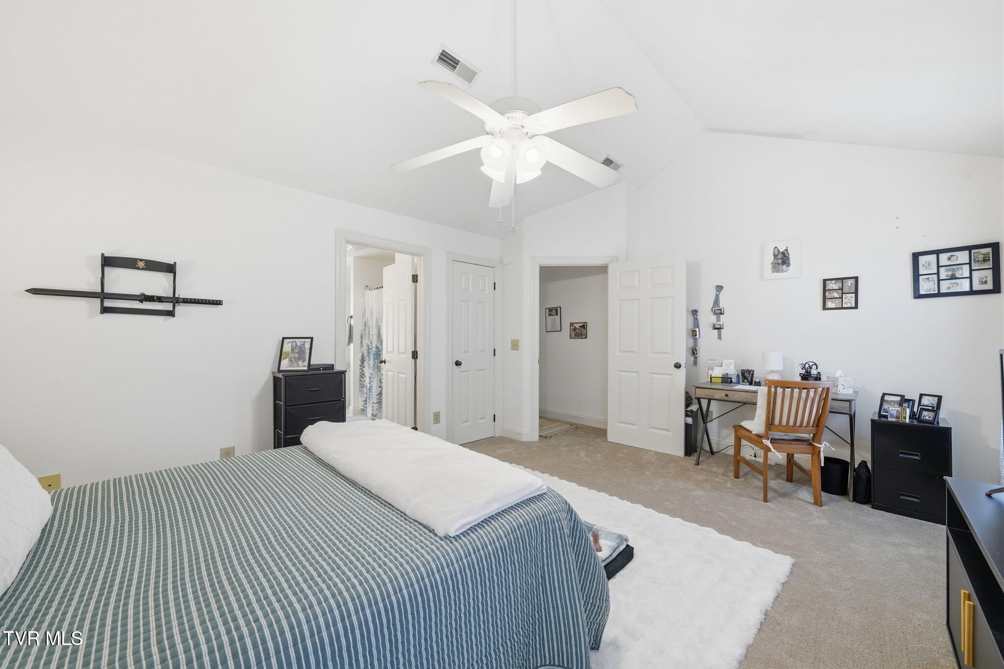 218 Cedar Creek Road, Unit 1 Johnson City, TN 37615 - Photo 8 of 20 7-web-or-mls-013_JH 20260214-156