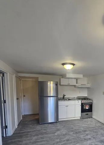 $2,000 | 7 Montgomery Street, Brentwood, NY 11717