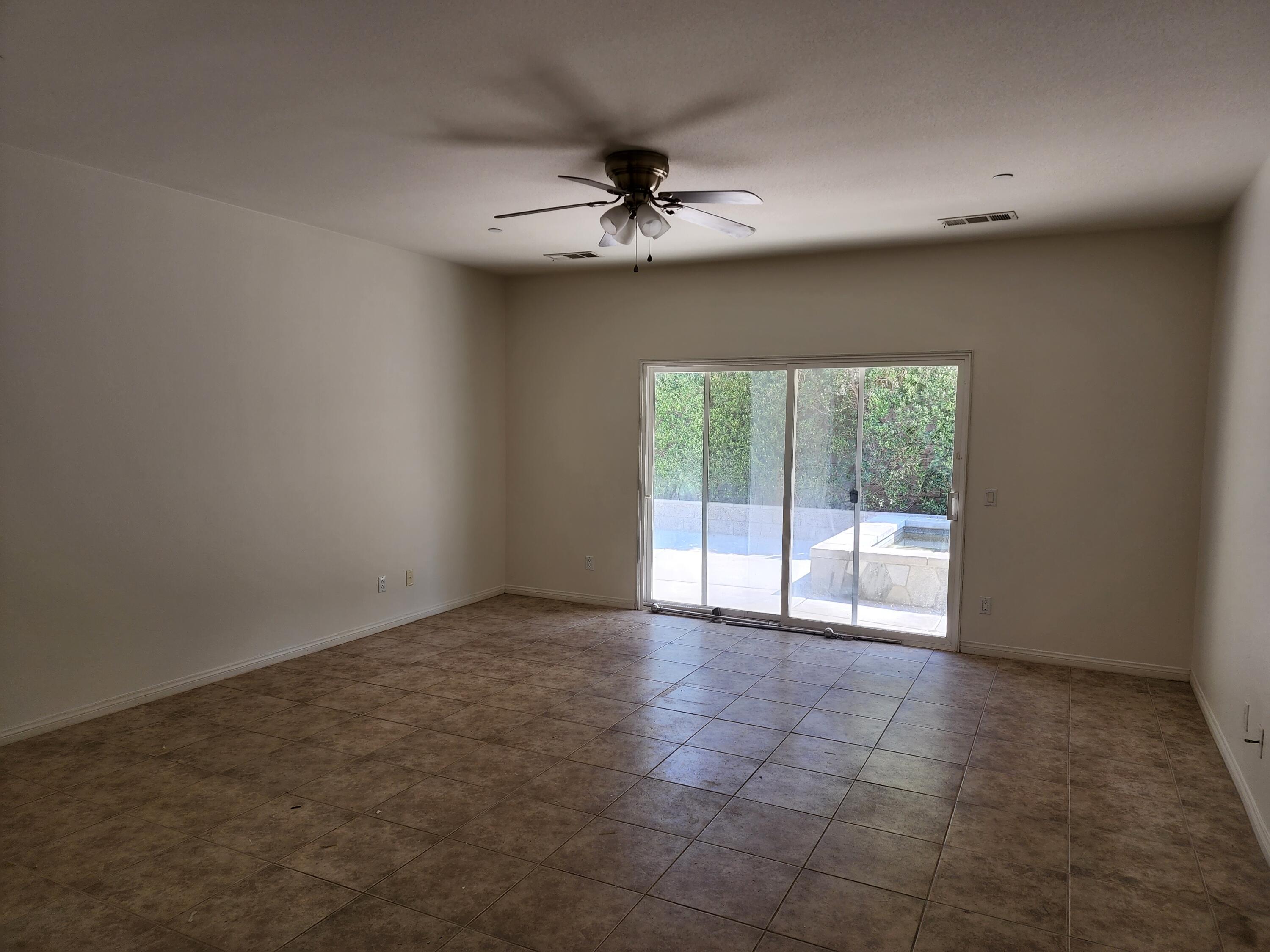 1141 Oro Ridge Palm Springs, CA 92262 - Photo 12 of 22 20220609_154613 (1)