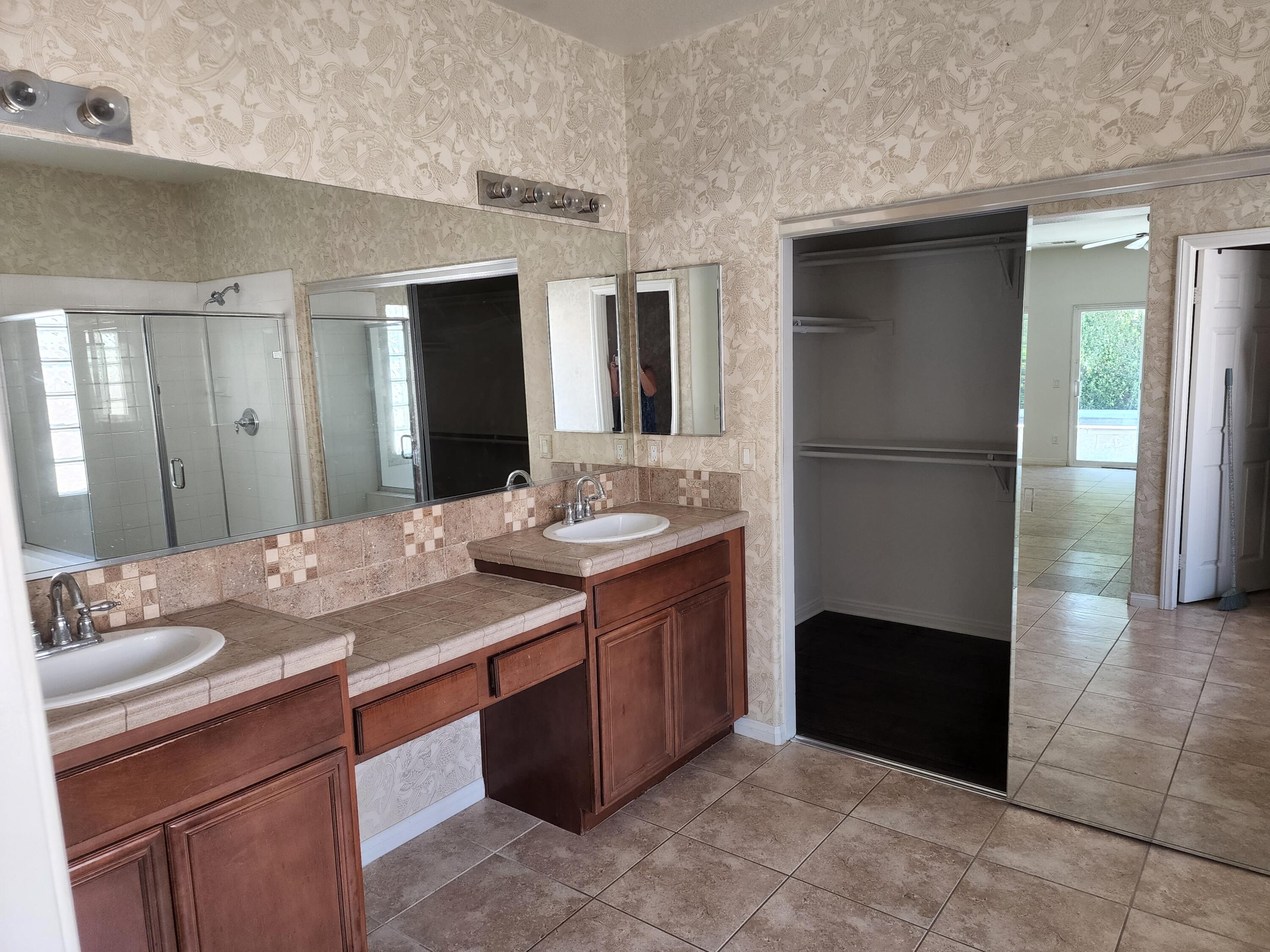 1141 Oro Ridge Palm Springs, CA 92262 - Photo 13 of 22 master bath