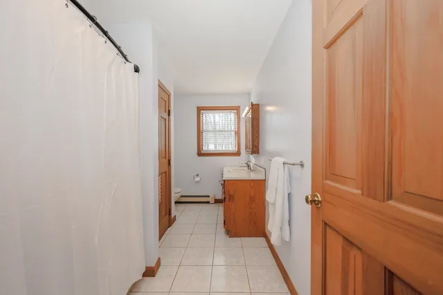 $550,000 | 40 Joanne Drive, Hooksett, NH 03106