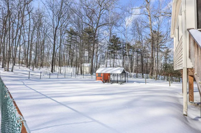 $550,000 | 40 Joanne Drive, Hooksett, NH 03106