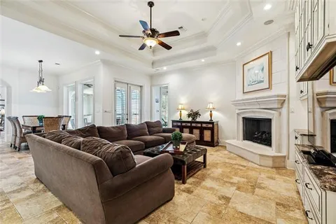 $1,325,000 | 1113 Lakeshore Boulevard, Slidell, LA 70461