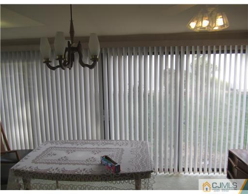 35 Haddon Road Monroe Township, NJ 08831 - Photo 5 of 6