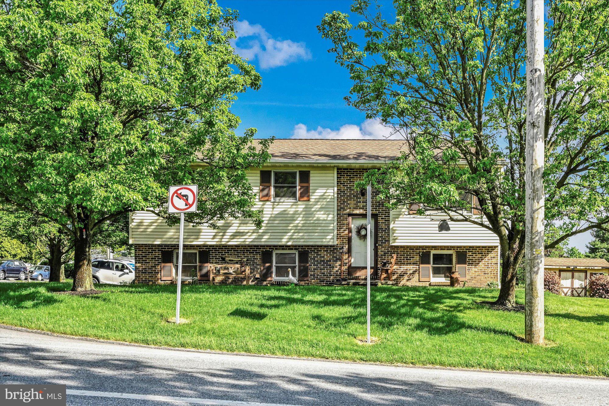 2 South Colebrook Road Manheim, PA 17545 - Photo 1 of 27