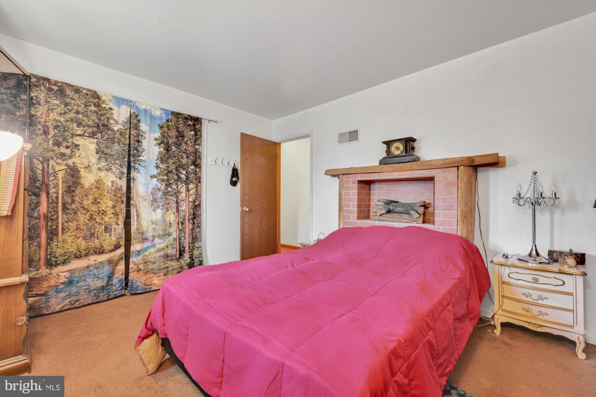 2 South Colebrook Road Manheim, PA 17545 - Photo 11 of 27