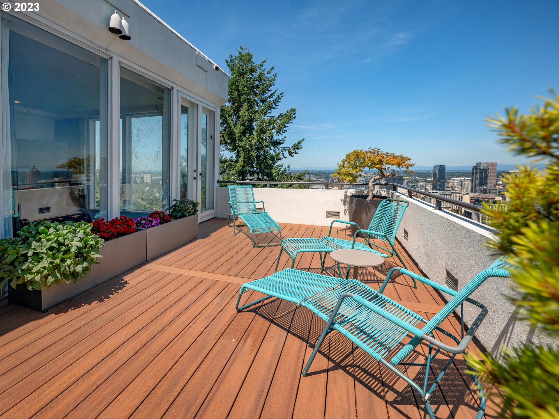 1405 Southwest Cardinell Drive Portland, OR 97201 - Photo 24 of 36 a outdoor view with a sitting space