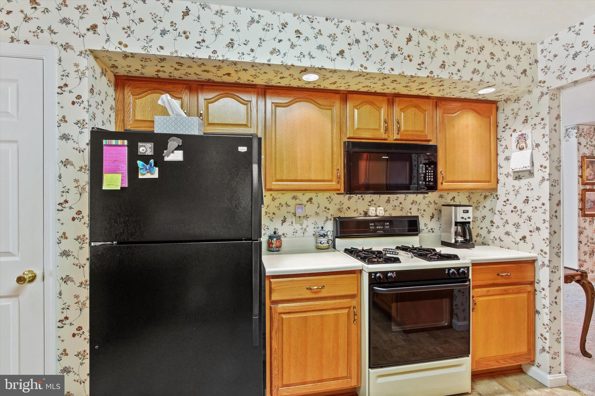 3047 Lakefield Road, Unit 3047 York, PA 17402 - Photo 11 of 28 Gallery Image 11