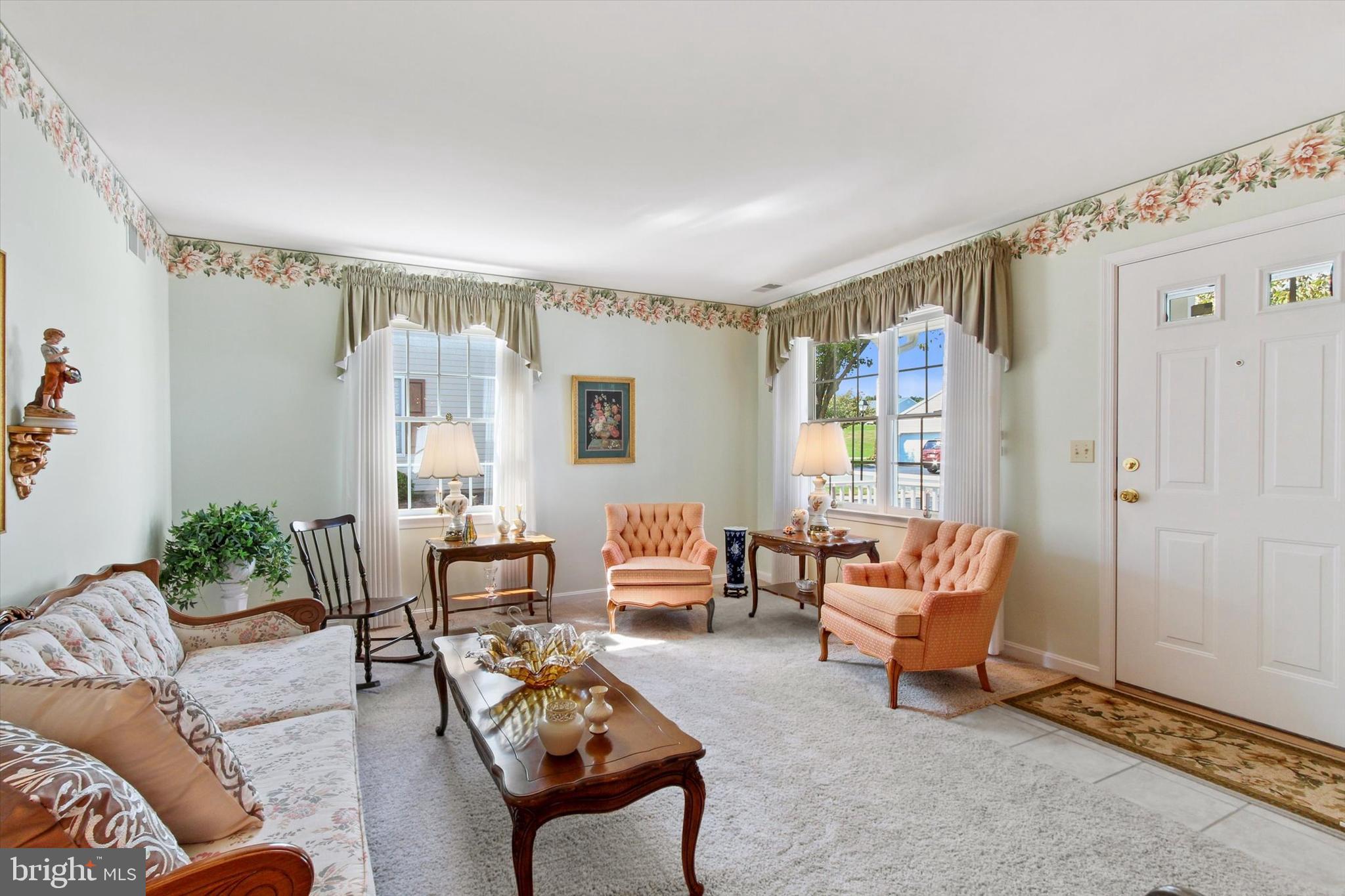 3047 Lakefield Road, Unit 3047 York, PA 17402 - Photo 4 of 28 Gallery Image 4