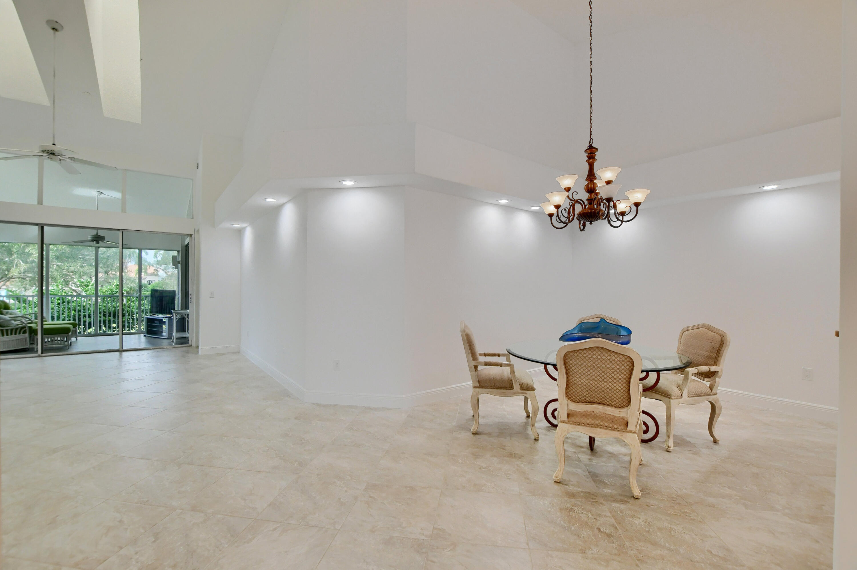 2441 Northwest 59th Street, Unit 502 Boca Raton, FL 33496 - Photo 22 of 46 Dining