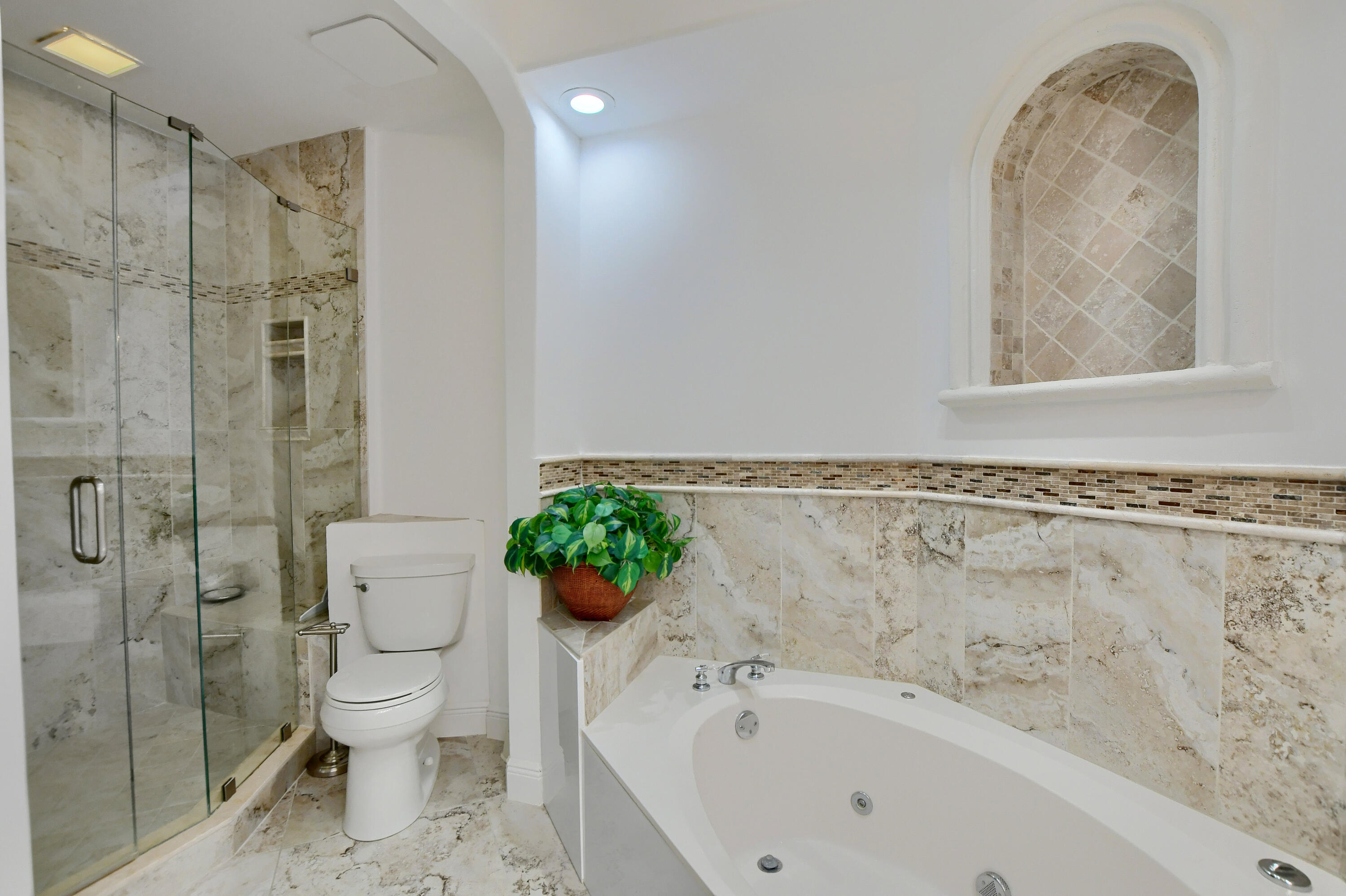 2441 Northwest 59th Street, Unit 502 Boca Raton, FL 33496 - Photo 35 of 46 Primary