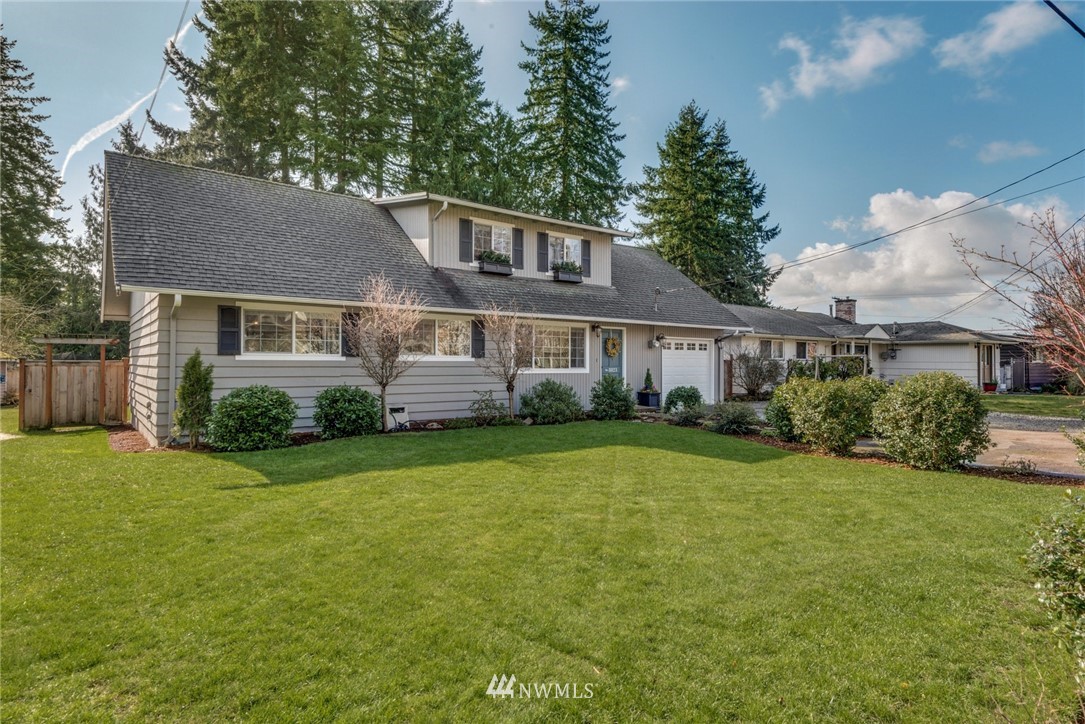 8823 Northeast 190th Street Bothell, WA 98011 - Photo 2 of 40 Gallery Image 2