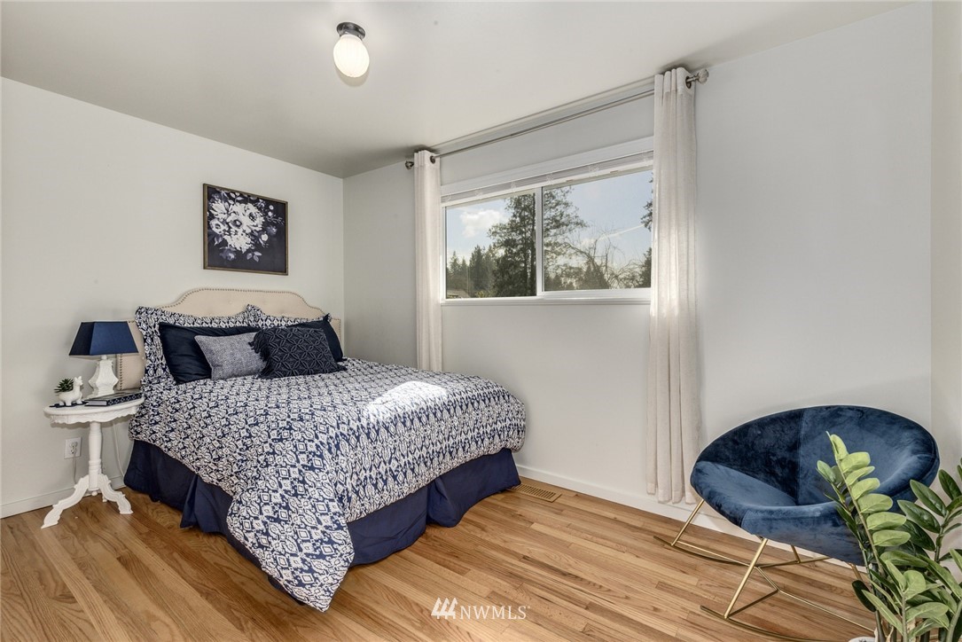 8823 Northeast 190th Street Bothell, WA 98011 - Photo 17 of 40 Gallery Image 17