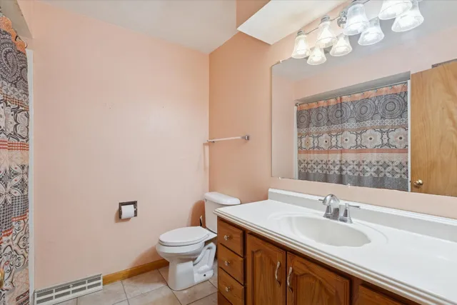 $180,000 | 5732 Colleen Avenue, Rockford, IL 61109