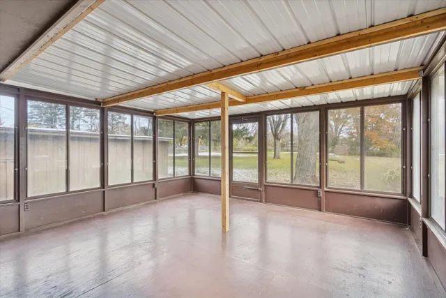 $180,000 | 5732 Colleen Avenue, Rockford, IL 61109