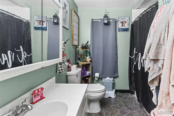$119,500 | 608 Harman Street, Pleasant Hill, IL 62366