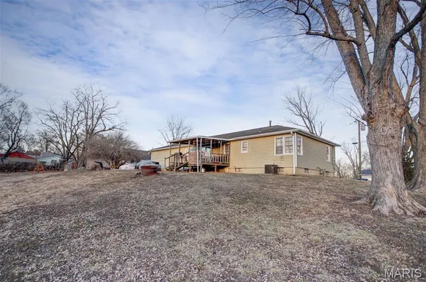 $119,500 | 608 Harman Street, Pleasant Hill, IL 62366